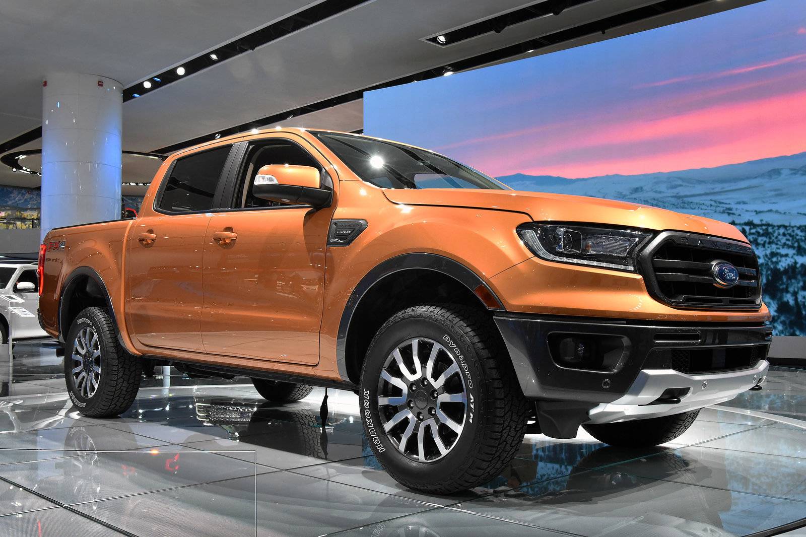 Ford Ranger SABER Ranger Club Thread FORD-DISPLAY_SKV_2741
