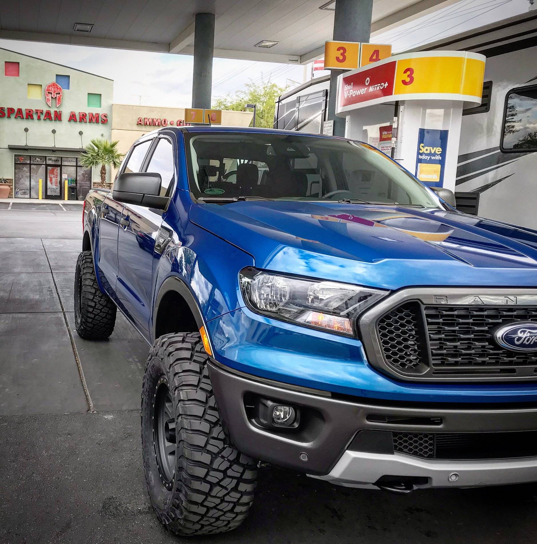 Ford Ranger Blue ranger American chopper edition 81E02B74-0997-4D8A-B086-9B03185FB4AA