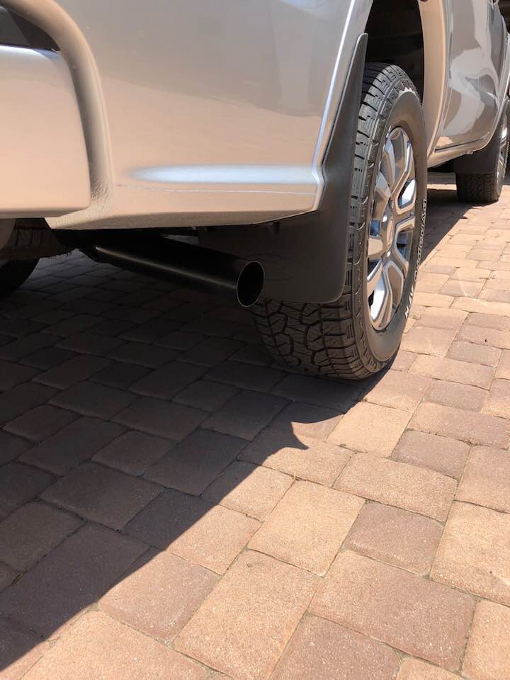 Ford Ranger 1st Mod completed:  Hid the exhaust 62105110_10217004854546562_3608102128725262336_n