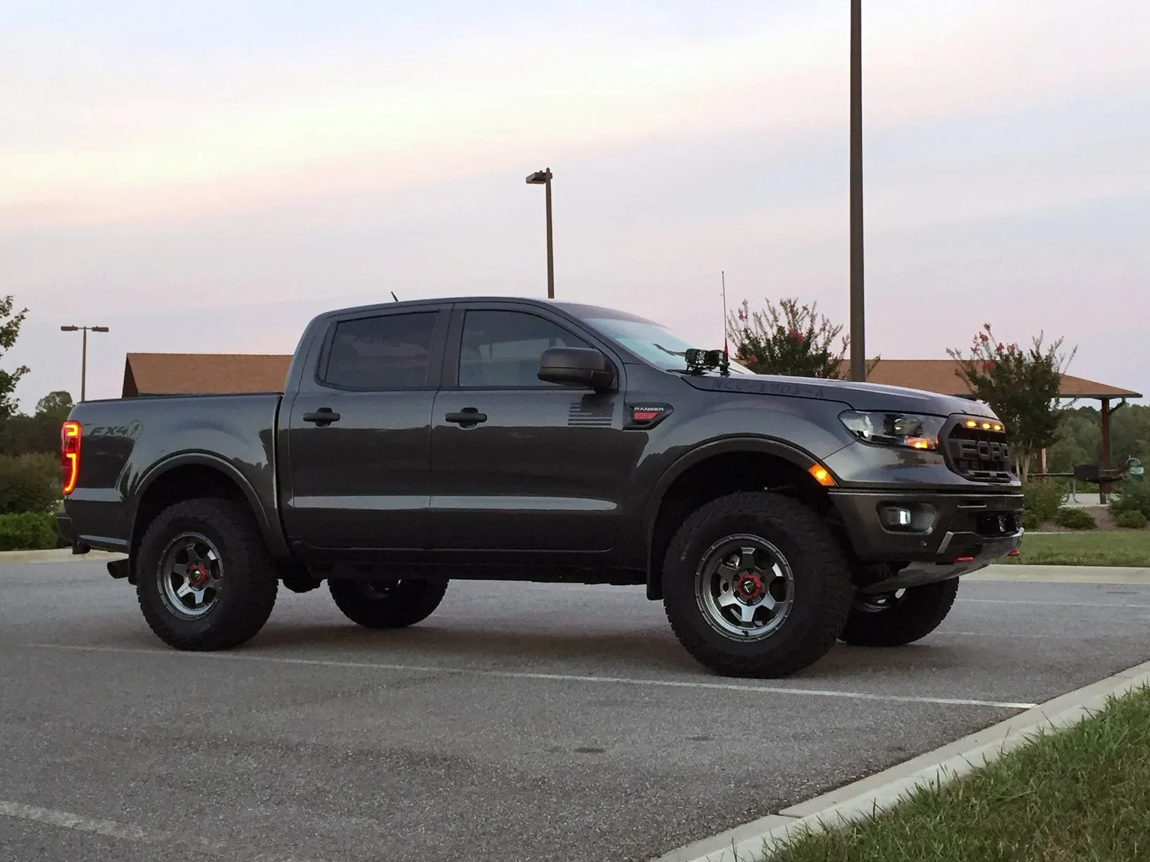 Ford Ranger RCMUSTANG's Magnetic FX4 XHlOtOo