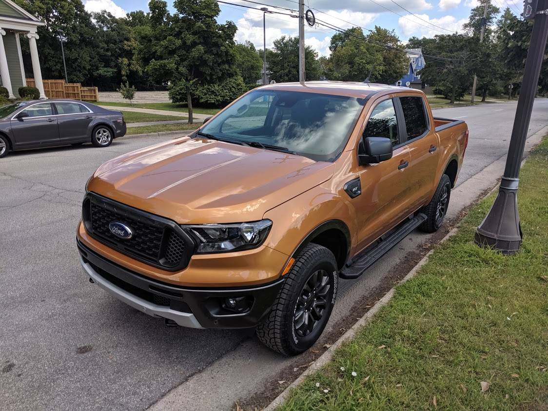 Ford Ranger Look at my Ranger parked next to stuff QhnB9of