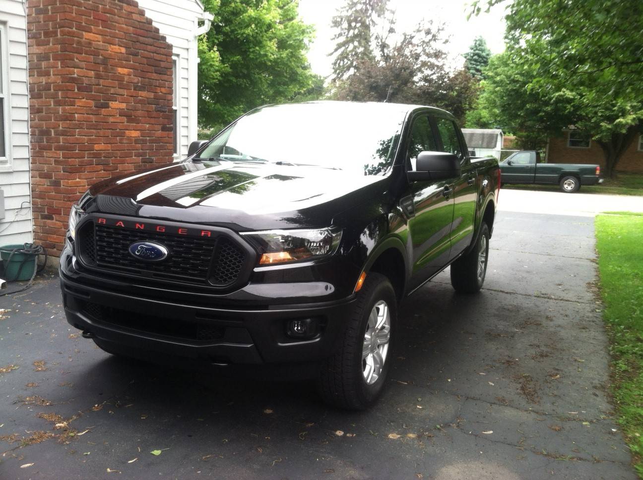 Ford Ranger STX club R1.JPG