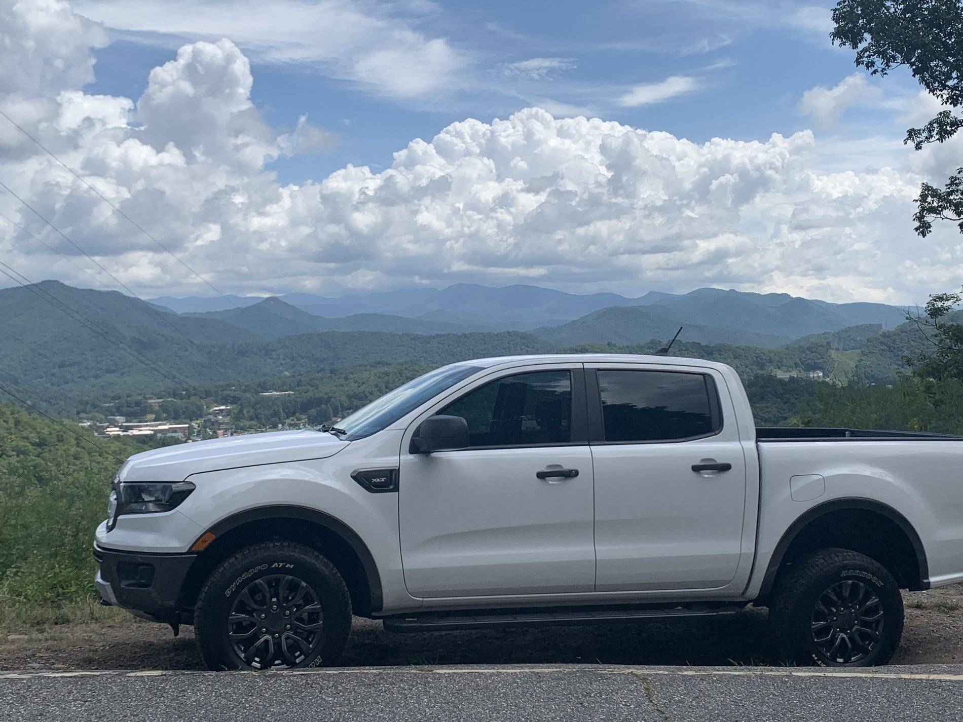 Ford Ranger Mountain Pose 4A31B8DE-9D42-4BB5-BA84-A0E12C3BC7CA