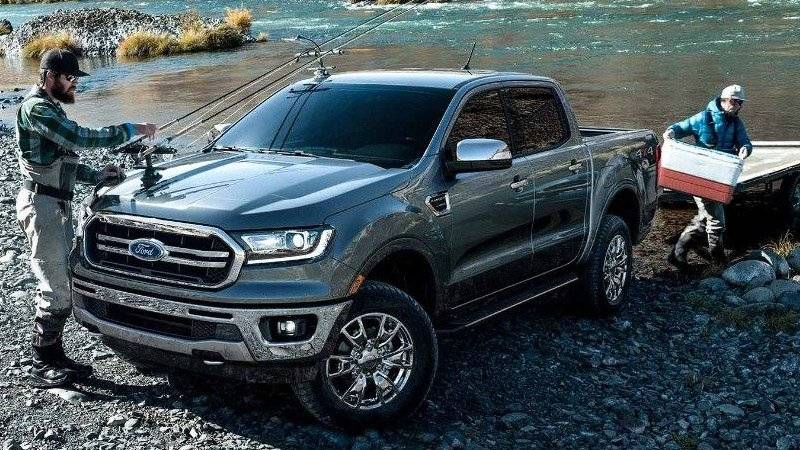 Ford Ranger Lariat Photos/videos with Headlights on 2019-Ford-Ranger-03
