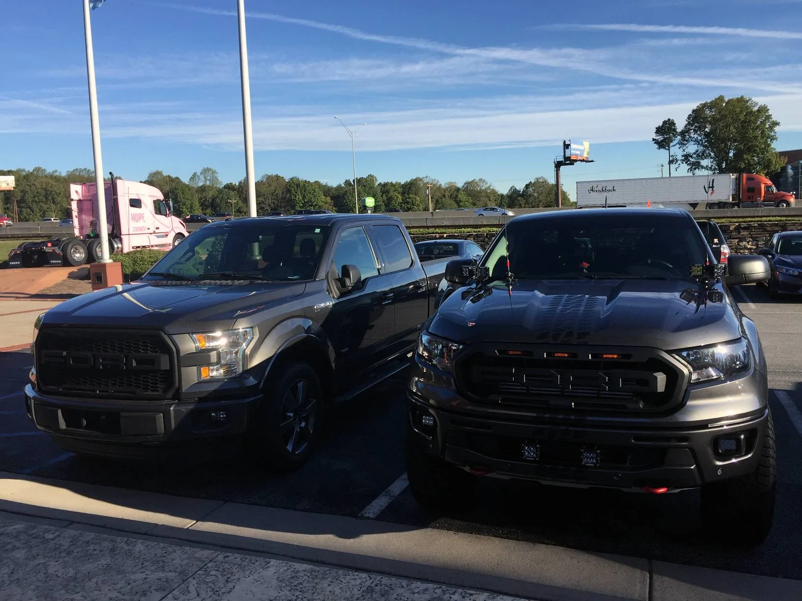 Ford Ranger Look at my Ranger parked next to stuff KJuIJKs