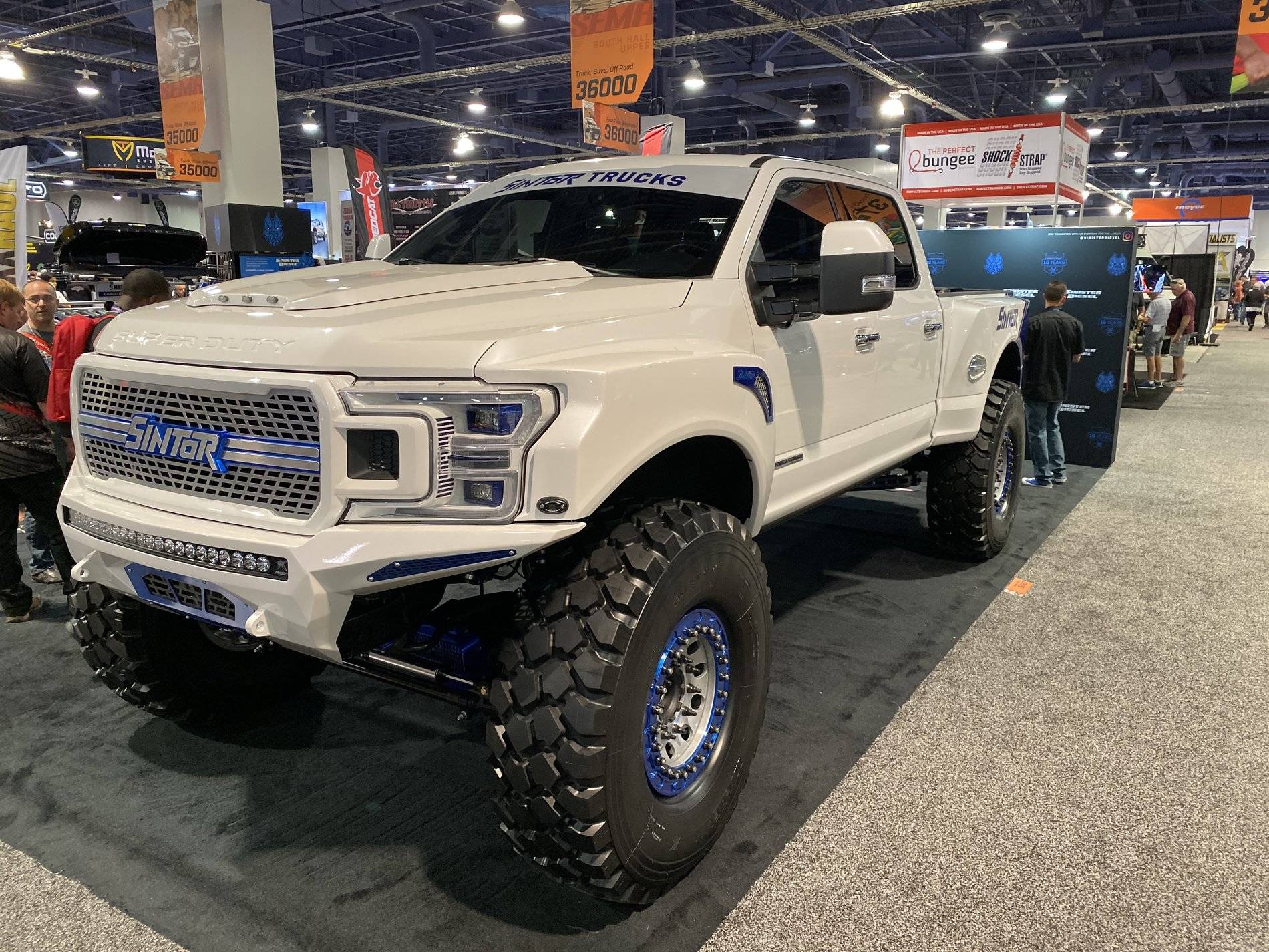 Ford Ranger SEMA 2019 5EB0DC46-8E85-41C9-B9E6-AF570F33DC62
