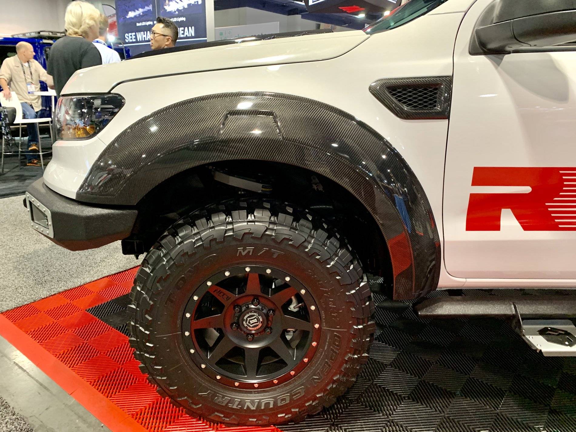Ford Ranger SEMA 2019 E4B1955F-ABCC-4E39-8B39-64608C7EE3AF