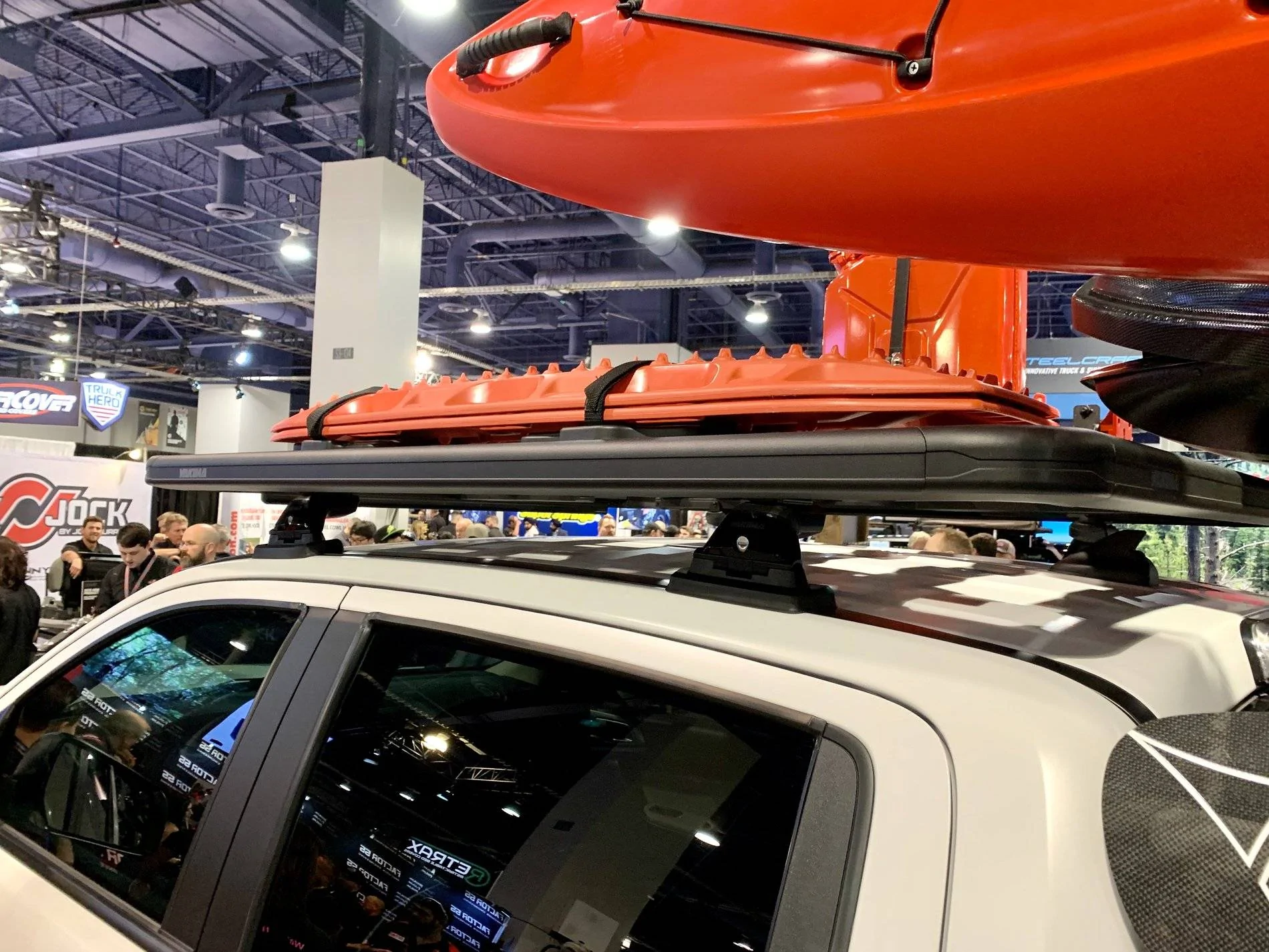 Ford Ranger SEMA 2019 9BB2EA25-C19B-4BF6-8D67-FE45DBE65CAE
