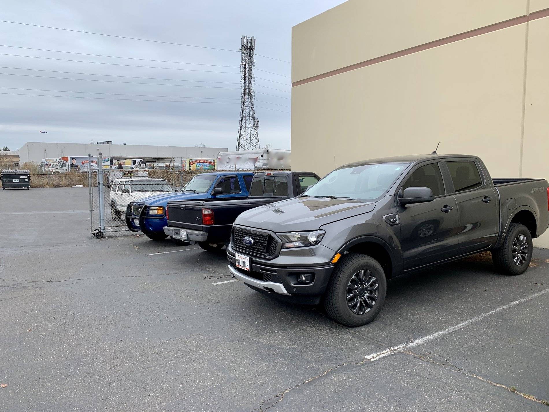 Ford Ranger Look at my Ranger parked next to stuff 05568A78-59A3-4044-AD59-F0C0C83F0184_1_201_a