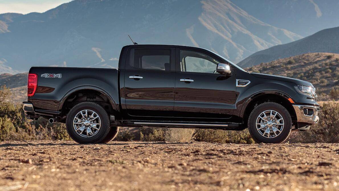 Ford Ranger SHADOW BLACK Ranger Club Thread 2019-Ford-Ranger-Lariat-4x4-Ecoboost-side