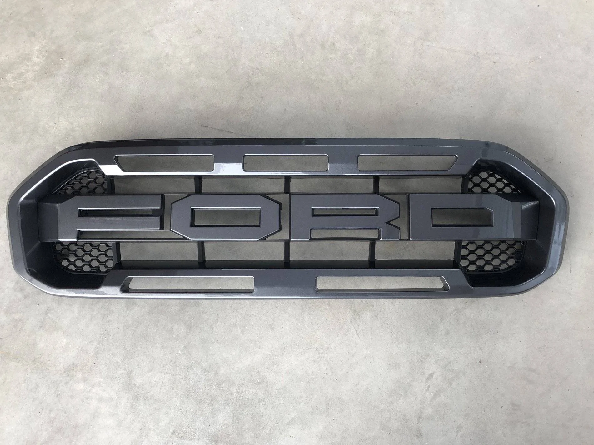 Ford Ranger FULLSCALE’s White Platinum Lariat FX4 9AABA896-FBEB-4C8A-9F7B-6980A2010FC4