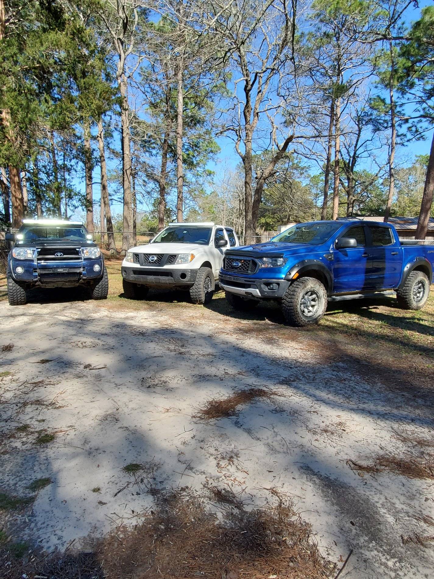 Ford Ranger Look at my Ranger parked next to stuff 20200215_132948