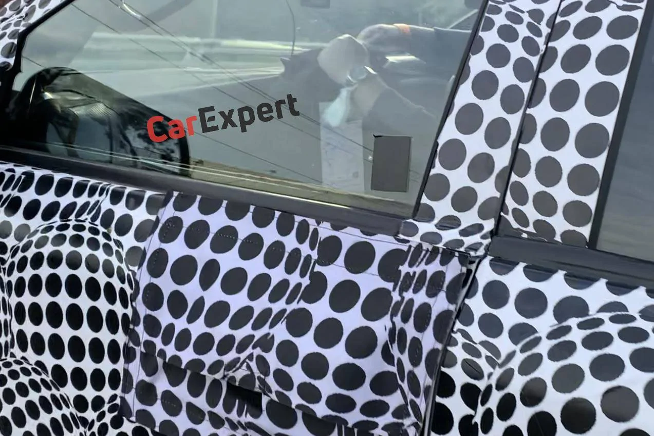 Ford Ranger Spied: 2023 Ford Ranger with 15.5" Touchscreen, Next Raptor Powered by 2.7L EcoBoost V6 ford-ranger-everest-spied-20