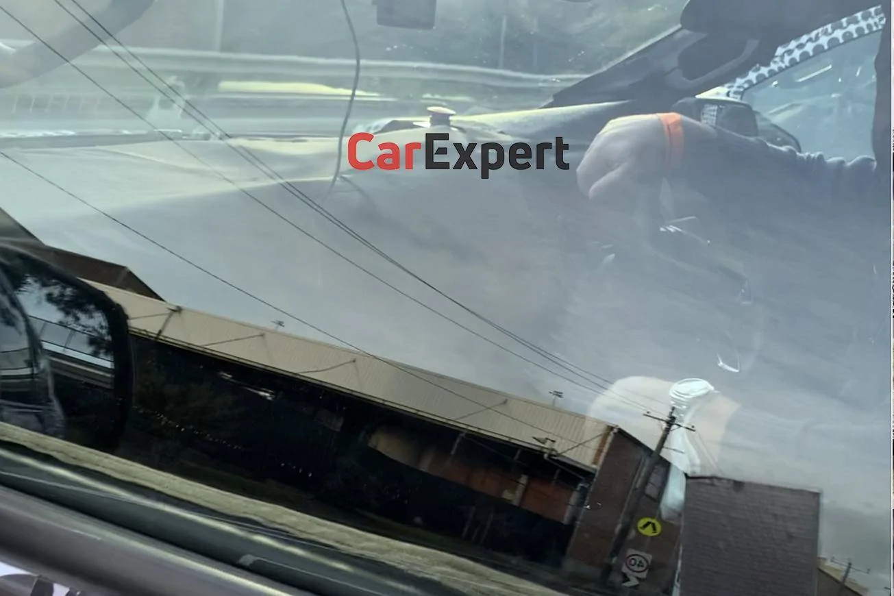 Ford Ranger Spied: 2023 Ford Ranger with 15.5" Touchscreen, Next Raptor Powered by 2.7L EcoBoost V6 ford-ranger-everest-spied-22