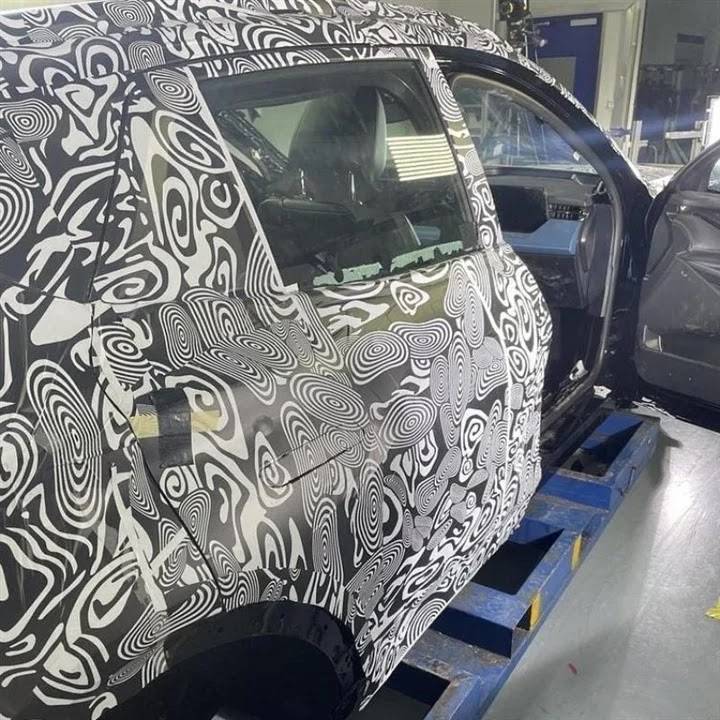 Ford Ranger ? 2023 Ranger Spied in XLT, FX4, Wildtrak Trims!!! 761