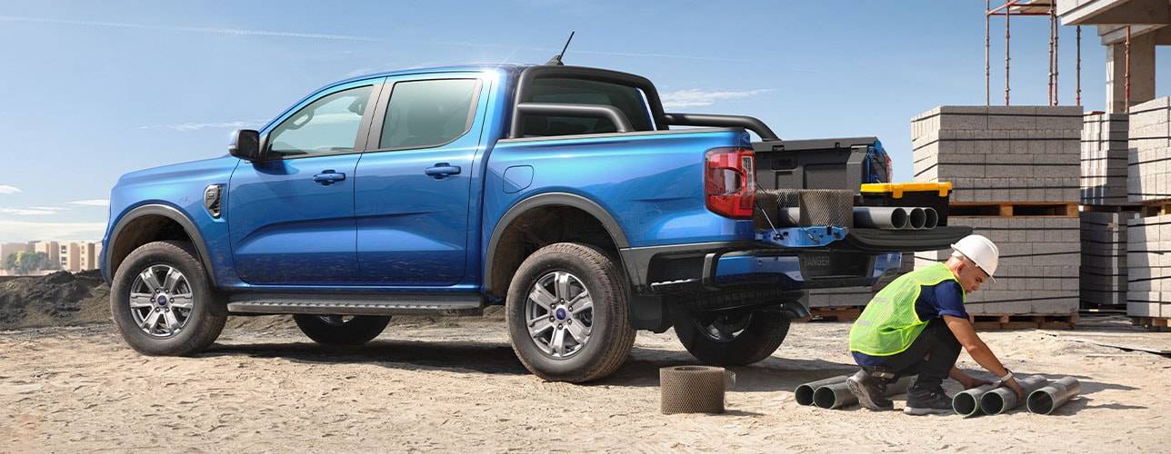 Ford Ranger All-New 2023 Ford Ranger (XL, XLS, XLT, Sport, Wildtrak) Global Reveal! au-versatility-billboard-carousel-1.jpg.renditions.original.pn