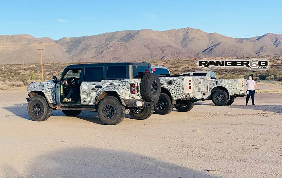 Ford Ranger Spotted: 2023 Ranger Raptor vs. Bronco Raptor first side-by-side look 2023 Ford Ranger Raptor & Bronco Raptor Prototypes 1