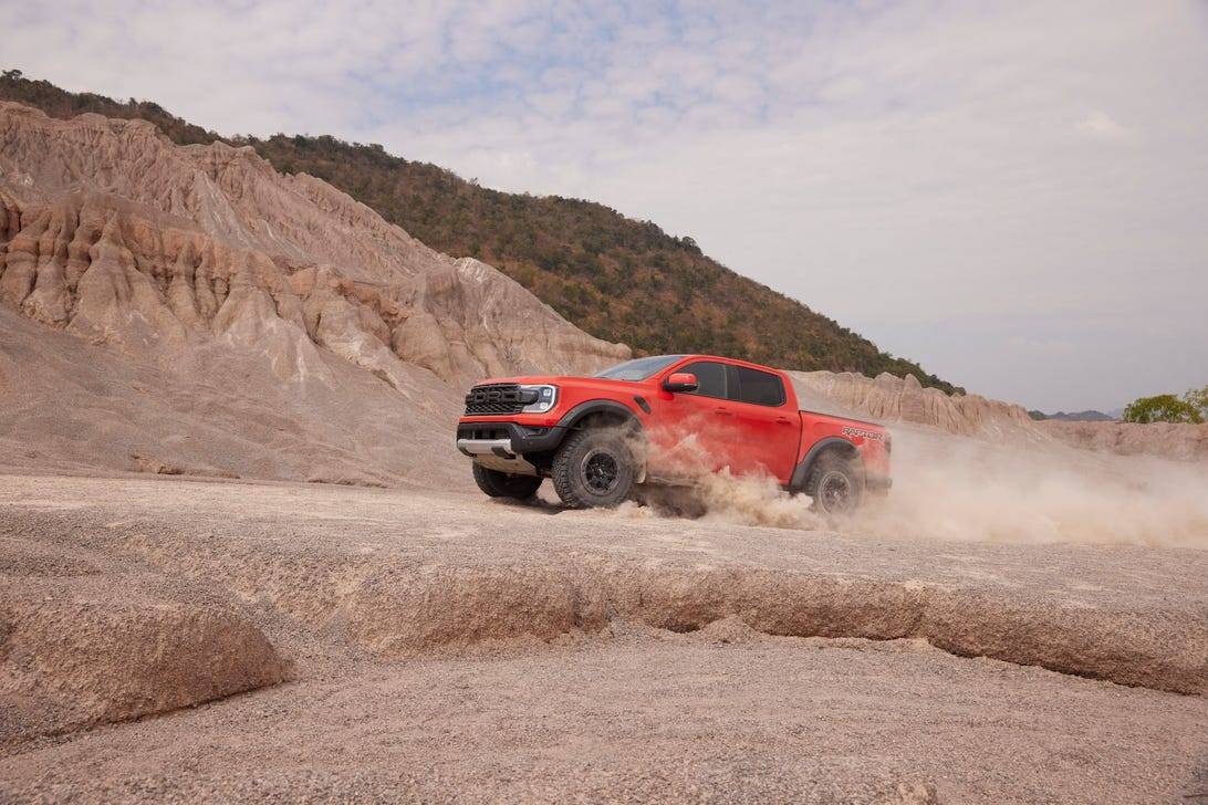 Ford Ranger 2022-2023 Ranger Raptor World Premiere! Wallpapers, Video & Specs next-gen-ranger-raptor-dynamic-5