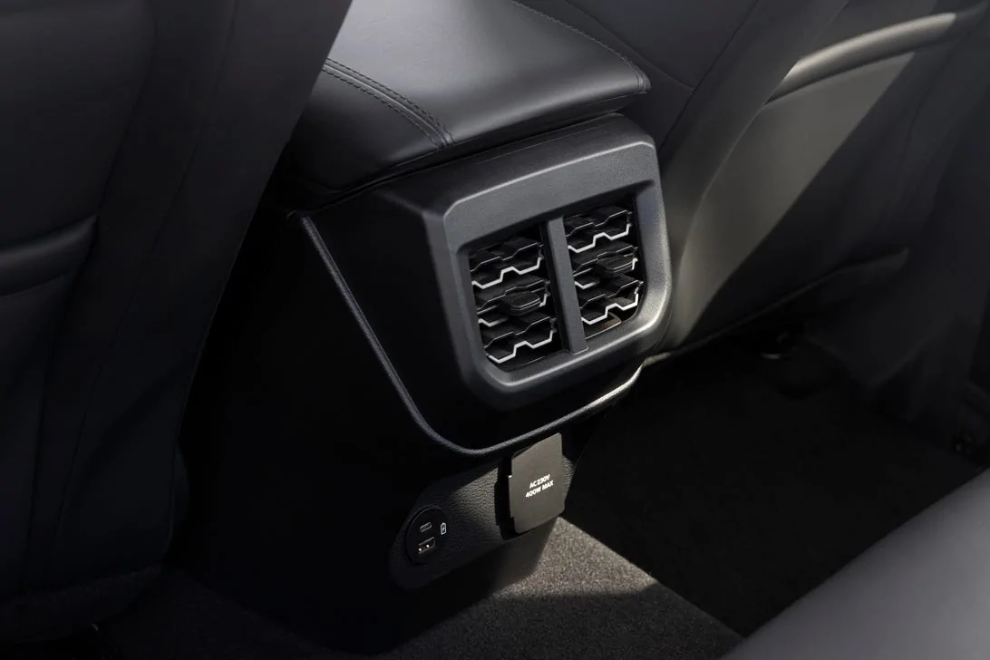 Ford Ranger 2022-2023 Ranger Raptor World Premiere! Wallpapers, Video & Specs next-gen-ranger-raptor-rear-vents