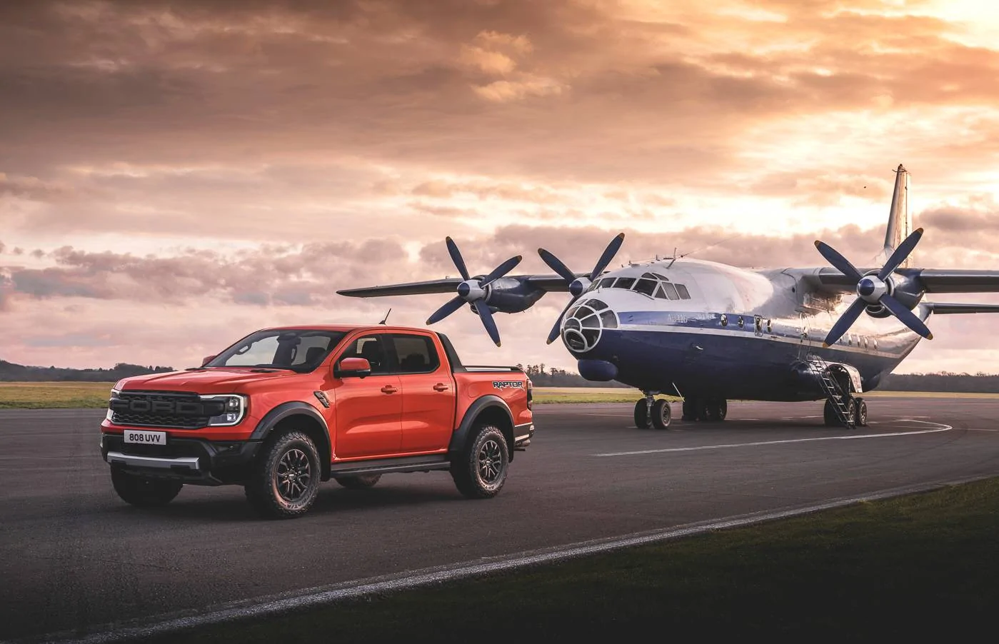 Ford Ranger 2022-2023 Ranger Raptor World Premiere! Wallpapers, Video & Specs 2022_FORD_NEXT_GENERATION_RANGER_RAPTOR_47