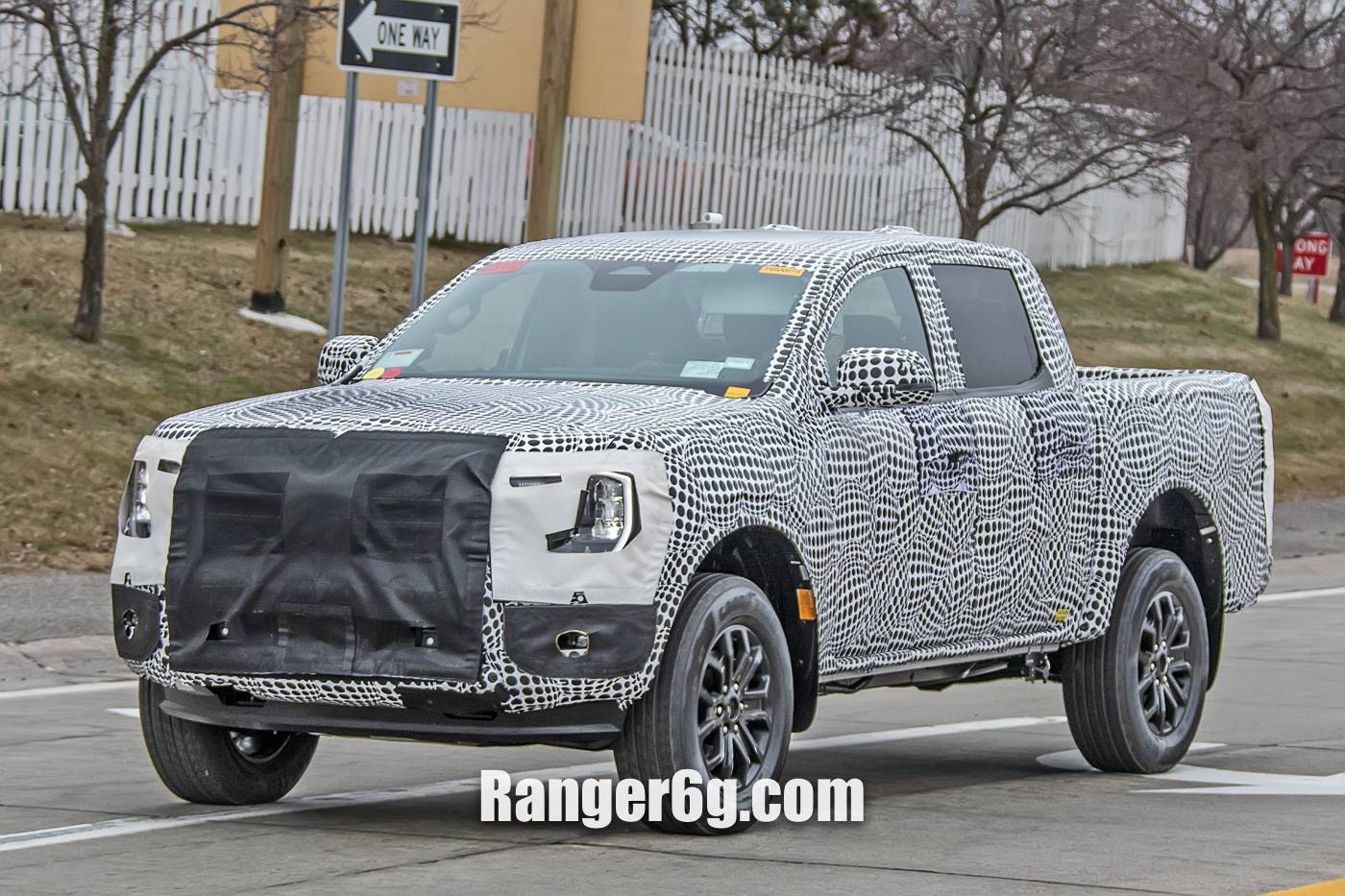 Ford Ranger 6th Gen 2024 Ranger Raptor rolling down MAP production line 📸 2023-ford-ranger-spied-7-