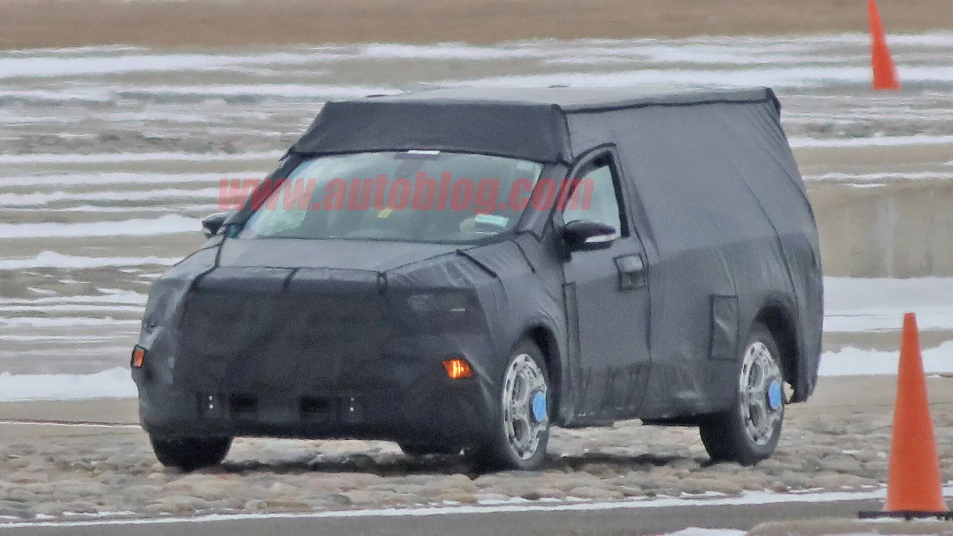 ford-courier-spy-shots-1-jpg.jpg