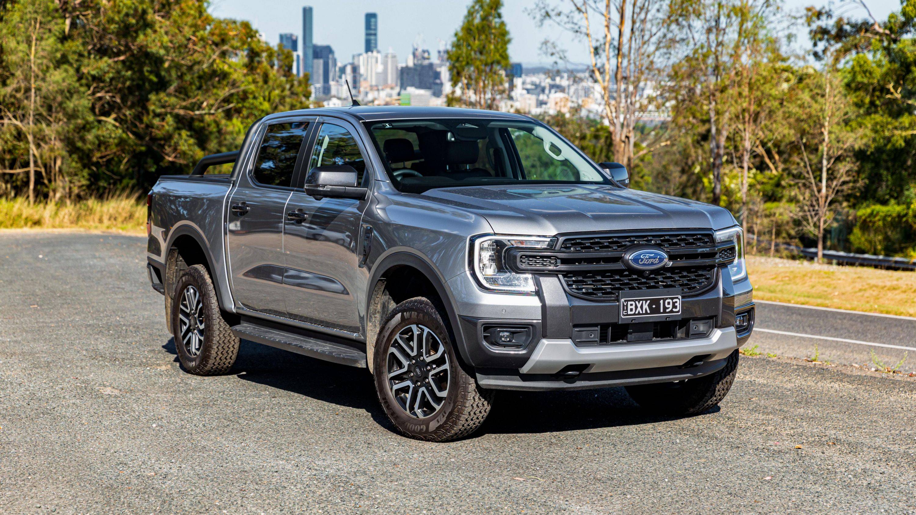 Ford Ranger Cactus Gray Ranger 6G spotted Ford-Ranger-Sport-Bi-Turbo-HERO-16x9-1