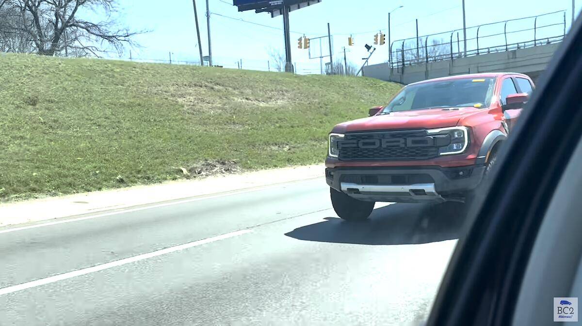 Ford Ranger Video: U.S. 2024 Ranger Raptor Spotted Highway Driving Screenshot 2023-04-18 at 8.52.07 PM
