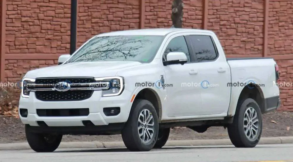Ford Ranger Another 2024 XLT Ranger Spotted, with bash plate RANGER SPY