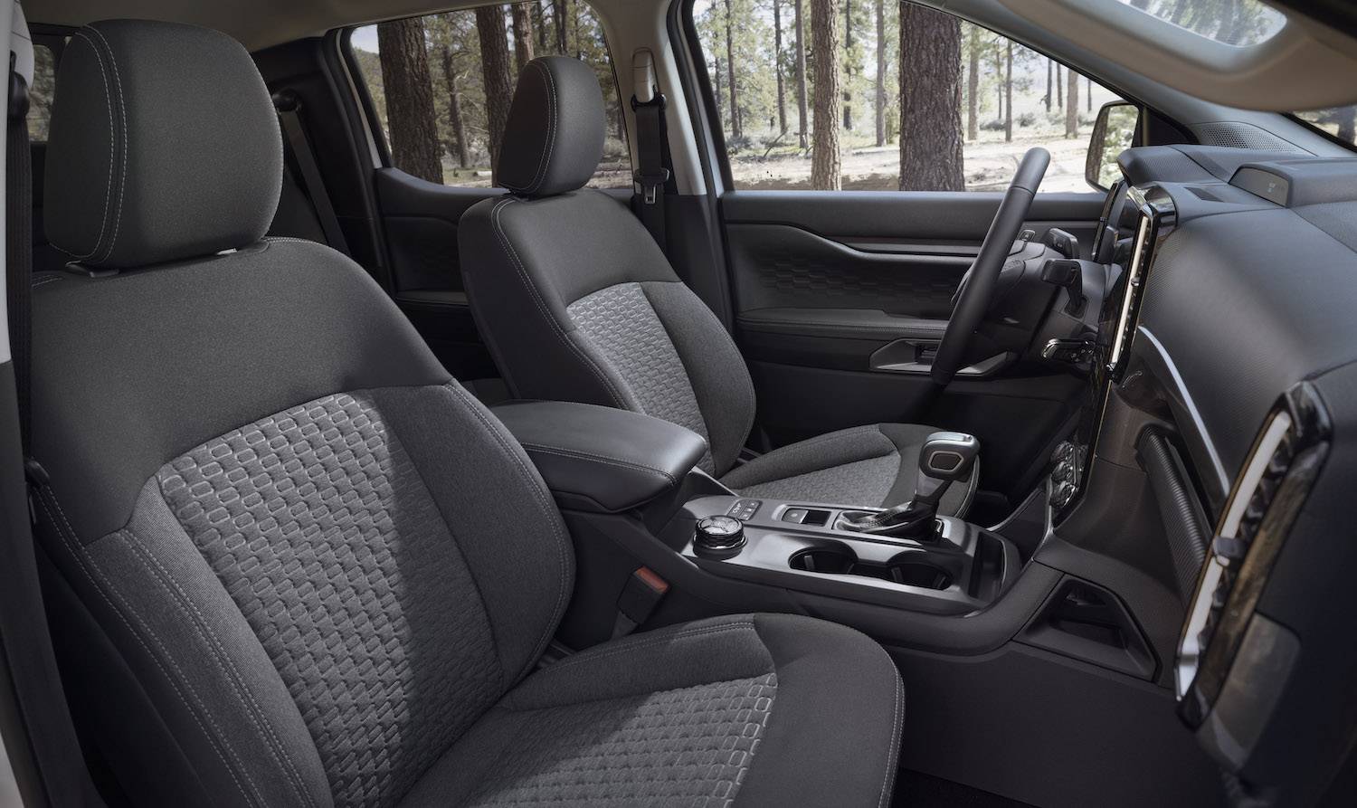 Ford Ranger All-New 2024 Ford Ranger Officially Debuts for North America! $34,160 Starting Price All-New Ford Ranger XLT Sport_13