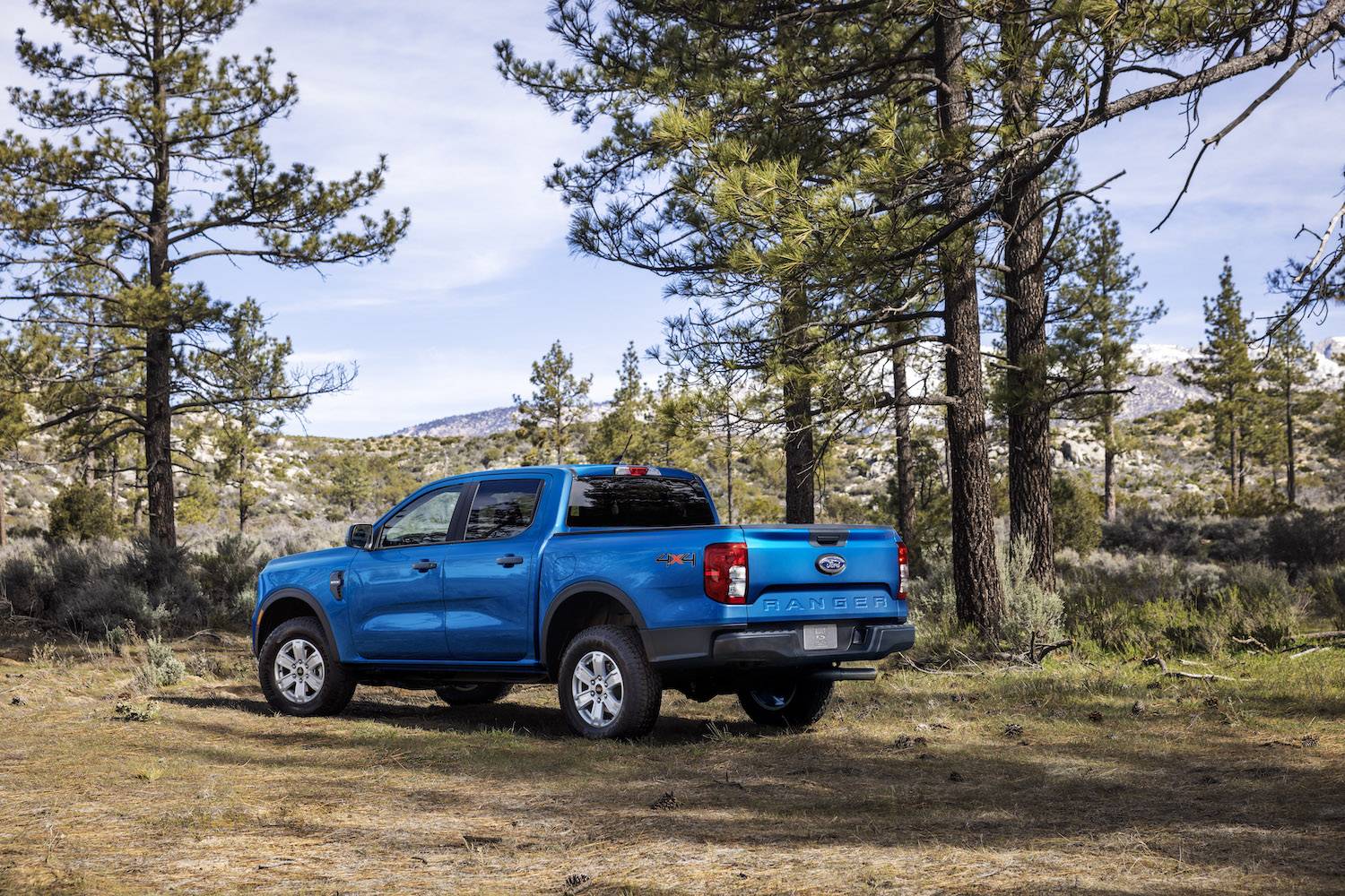 Ford Ranger All-New 2024 Ford Ranger Officially Debuts for North America! $34,160 Starting Price All-New Ford Ranger XL STX_02