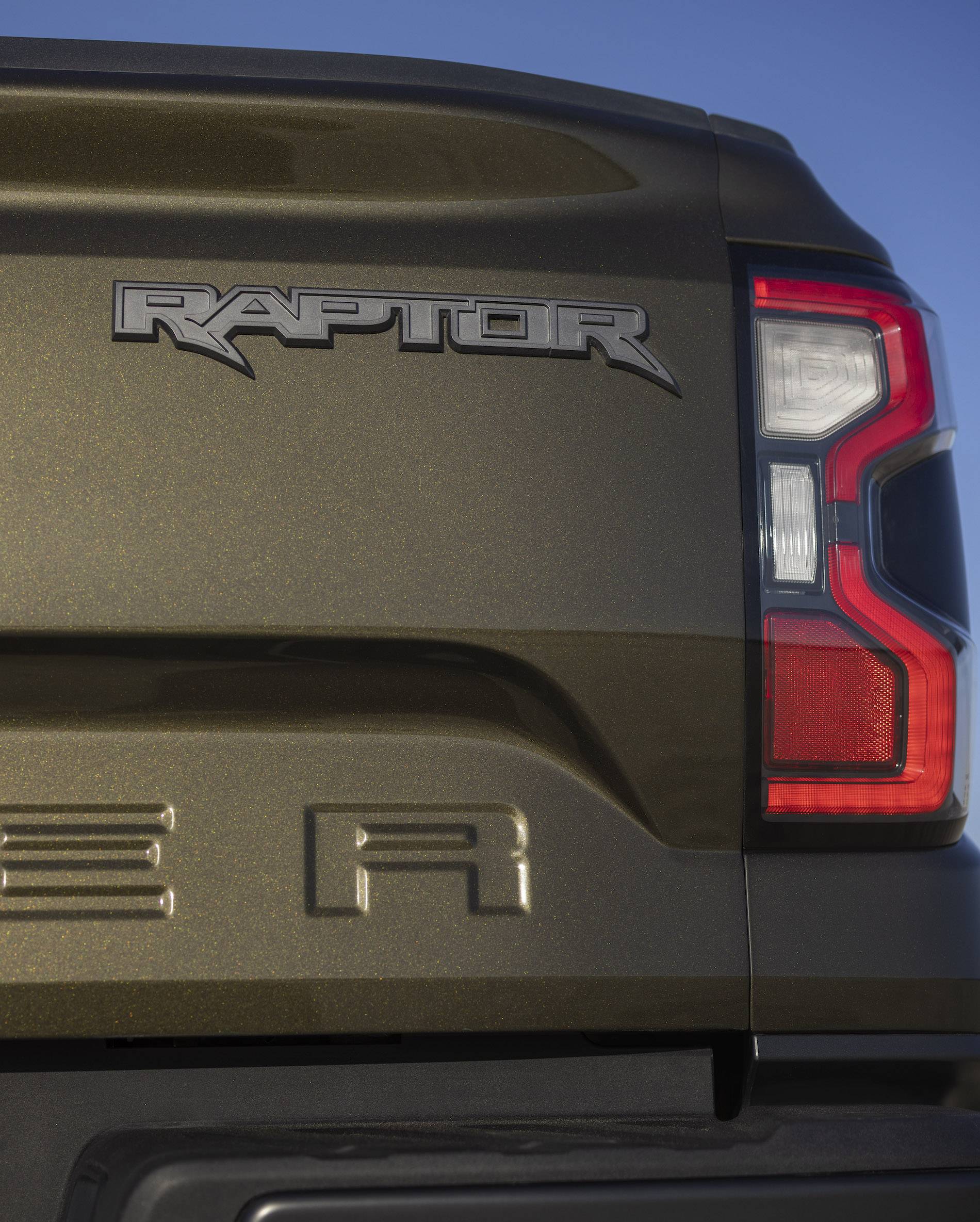 Ford Ranger 2024 Ranger Raptor Arrives With 405HP @ $56,960 Starting Price! 🦖 All-New Ford Ranger Raptor_07