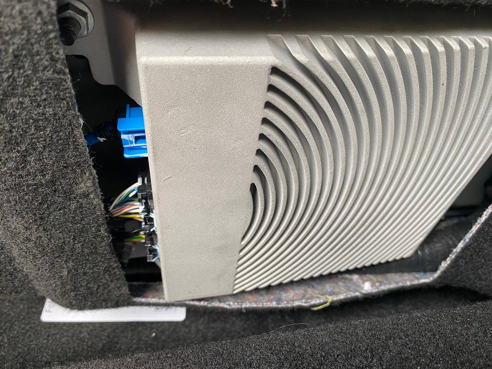 Ford Ranger TCU - Telematics Control Unit module location Img3