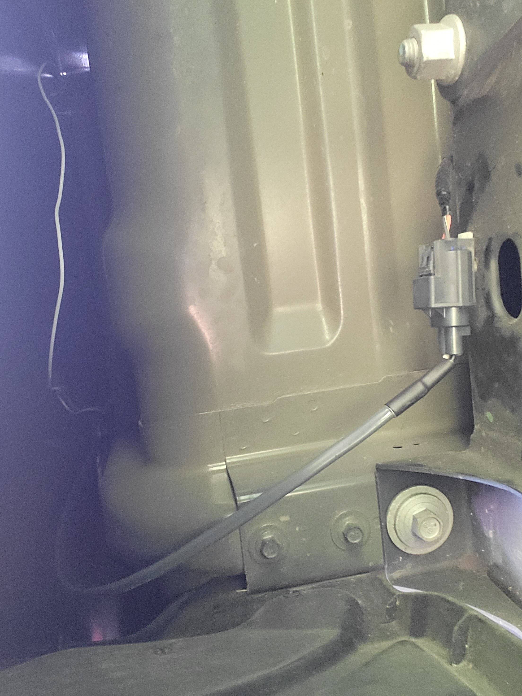 Ford Ranger Added the Wolf Haus power (and lighting) to the bed 20230828_103454