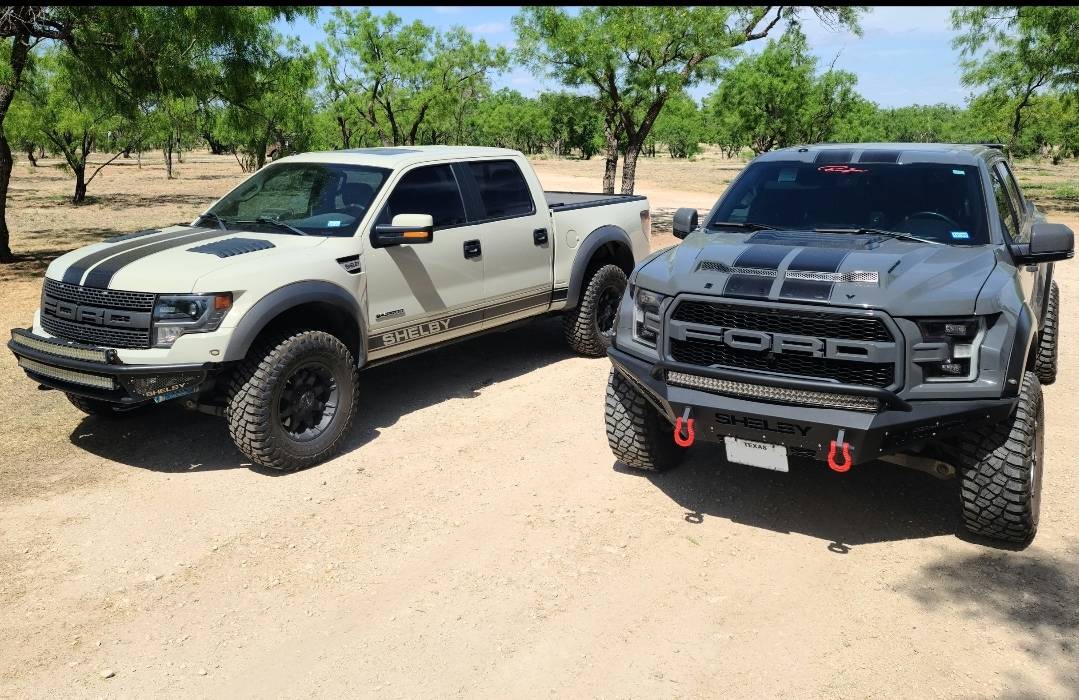 Ford Ranger Thinking of switching from Carbonized Gray Metallic to Cactus Gray. Thoughts? 8048