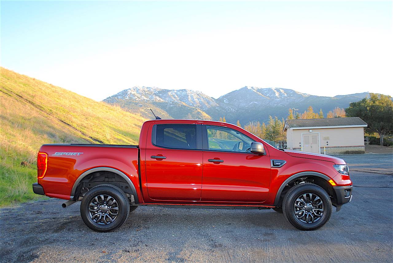 Ford Ranger HOT PEPPER RED Ranger Club Thread 2019-Ford-Ranger-XLT-review-photos-AutoNation-007