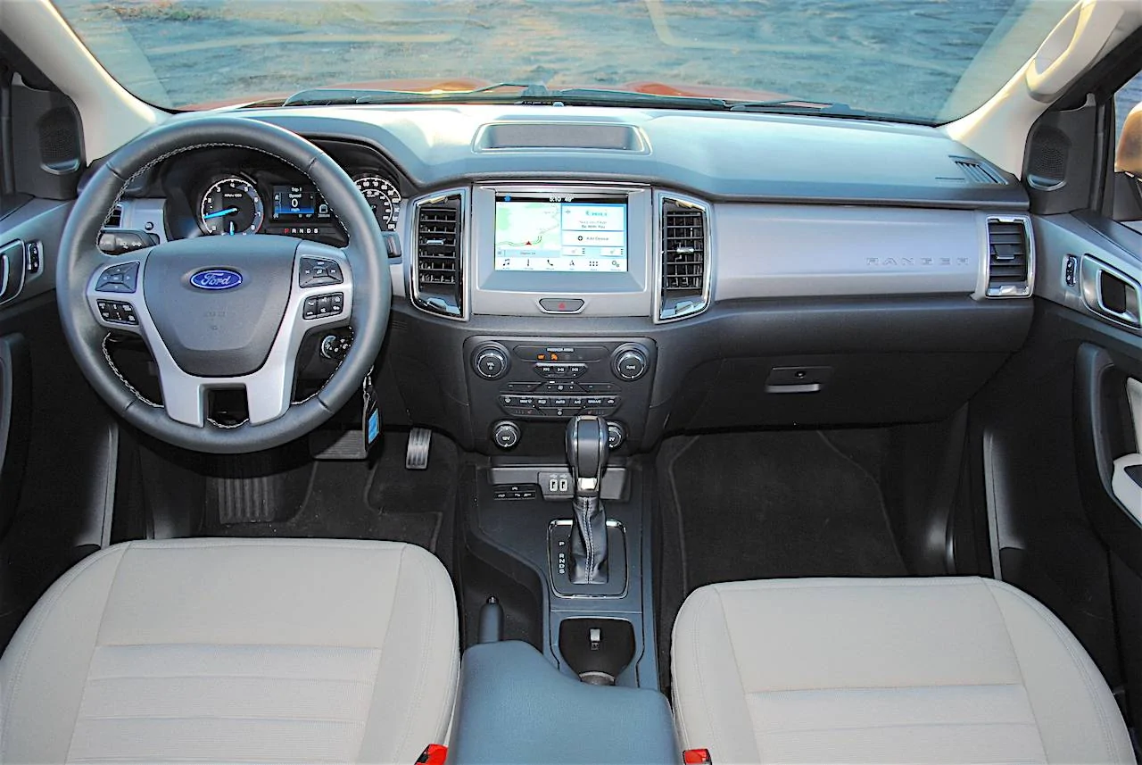 Ford Ranger Medium Stone Fabric Cloth Interior 2019-Ford-Ranger-XLT-review-photos-AutoNation-039