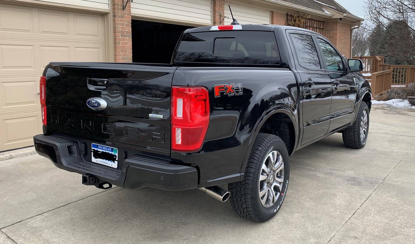 Ford Ranger SHADOW BLACK Ranger Club Thread Ranger rear 2-15-19 cropped