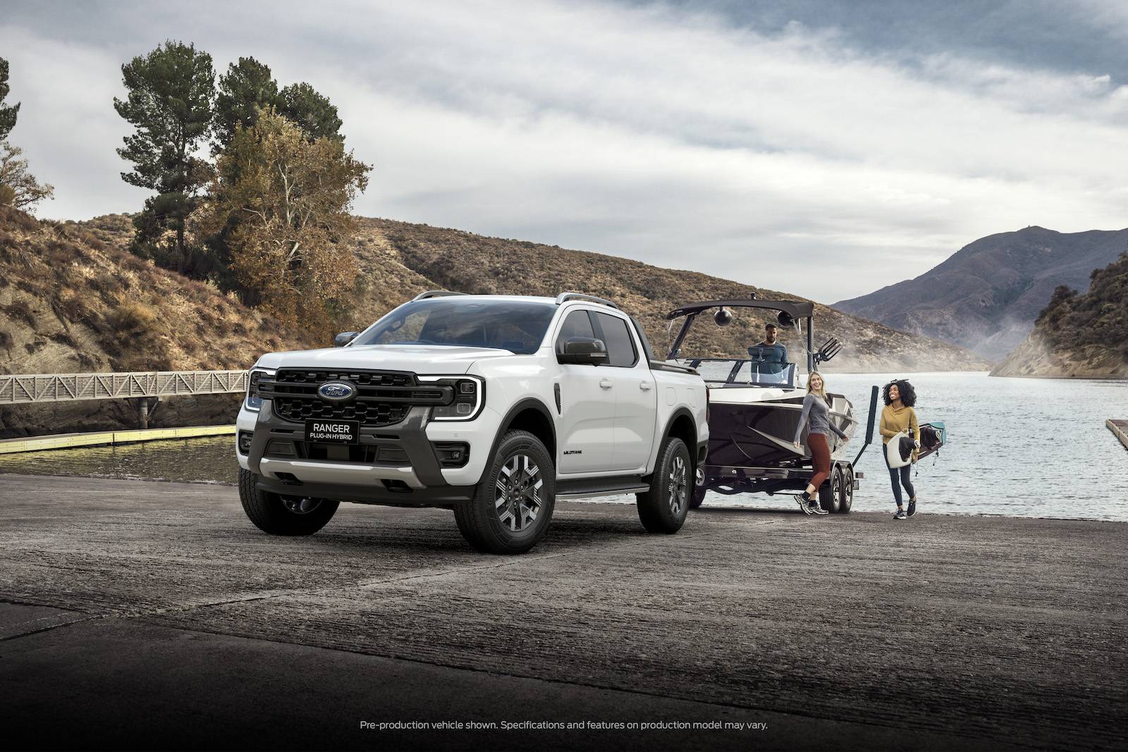 Ford Ranger 2025 Ranger PHEV Hybrid Revealed w/ Pro Power Onboard, 28 Miles Range, Arriving Early 2025 (Europe/AUS) Ranger PHEV_AU_Boat Ramp Backup v4
