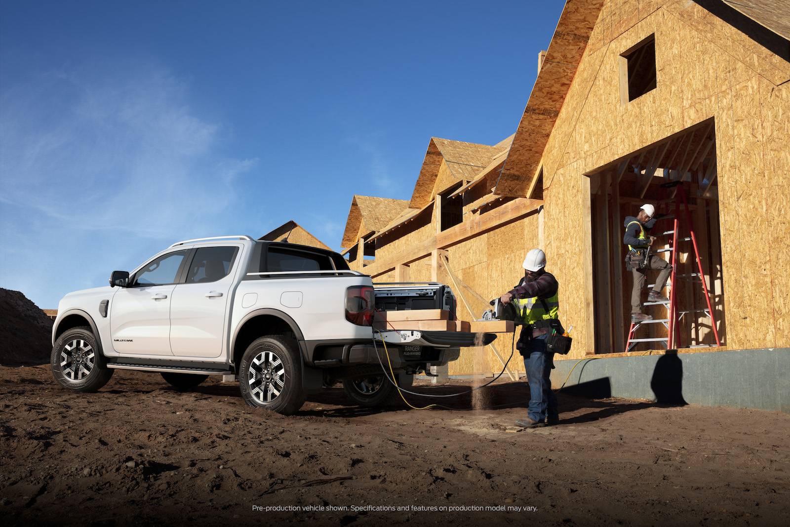 Ford Ranger 2025 Ranger PHEV Hybrid Revealed w/ Pro Power Onboard, 28 Miles Range, Arriving Early 2025 (Europe/AUS) Ranger PHEV_AU_Tailgate Bench