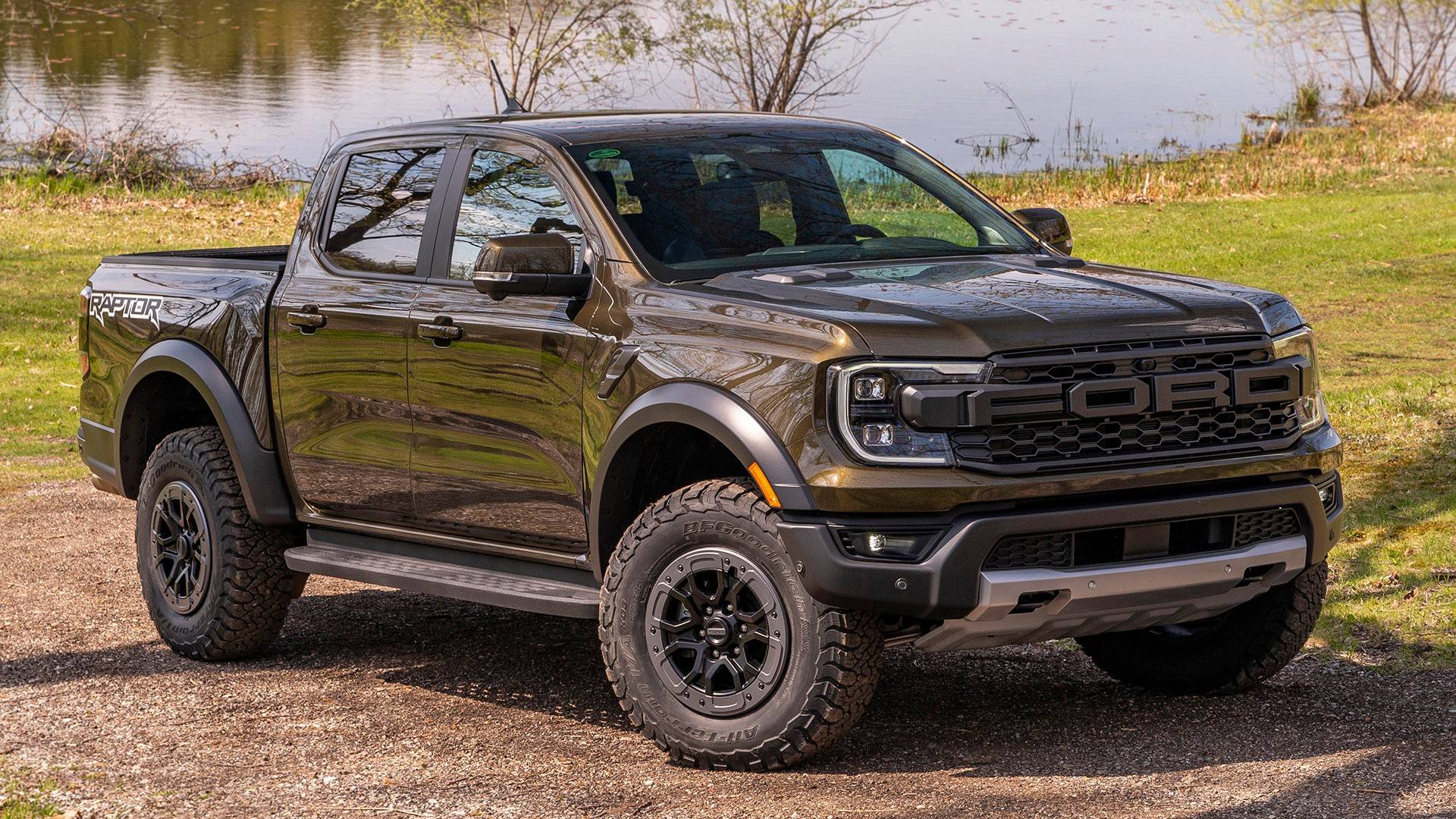 Ford Ranger Poll: For those getting the new Raptor, how many of you plan to offroad with it? 2024-Ford-Ranger-Raptor-First-Look