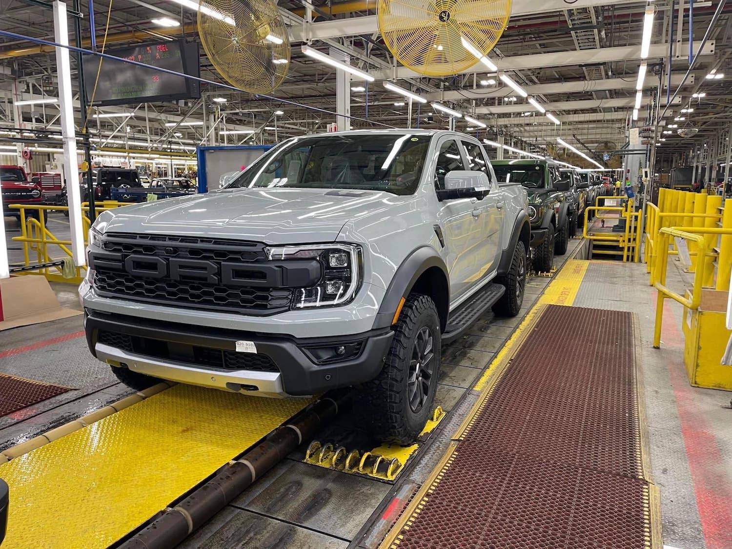 Ford Ranger Ford Adds Third Crew at Michigan Assembly Plant to Meet Demand For Bronco And Ranger 2024-Ford-Ranger-Raptor-Michigan-Assembly-Plant-Exterior-001-Front-Three-Quarters