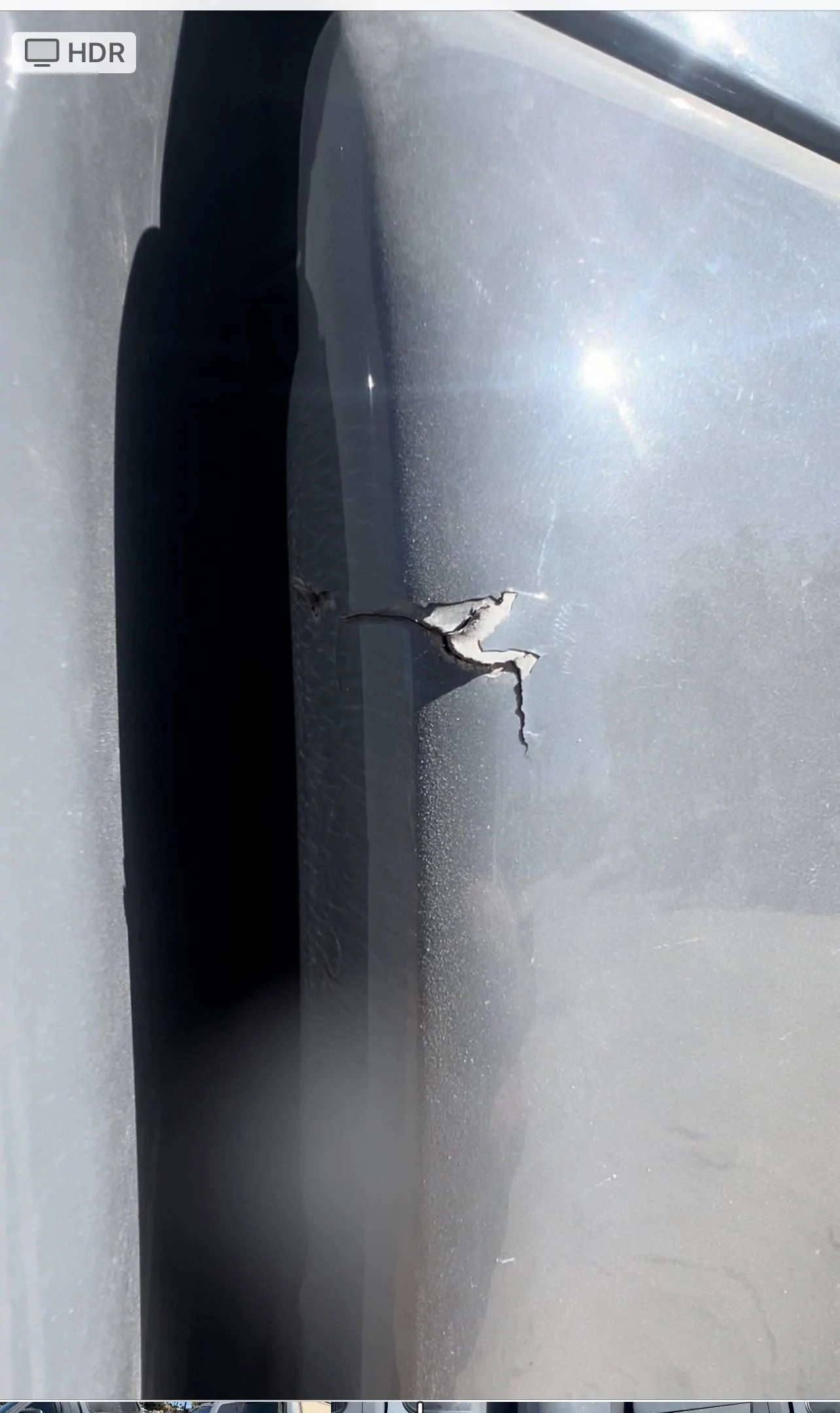 Ford Ranger Bed rattle and crack IMG_5409