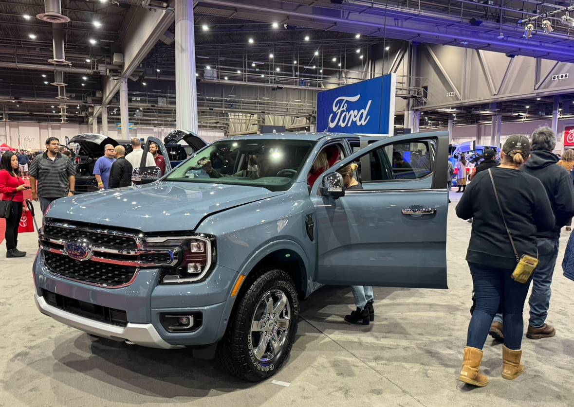 Ford Ranger 2024 Ranger Raptor at the D.C. Auto Show IMG_1212