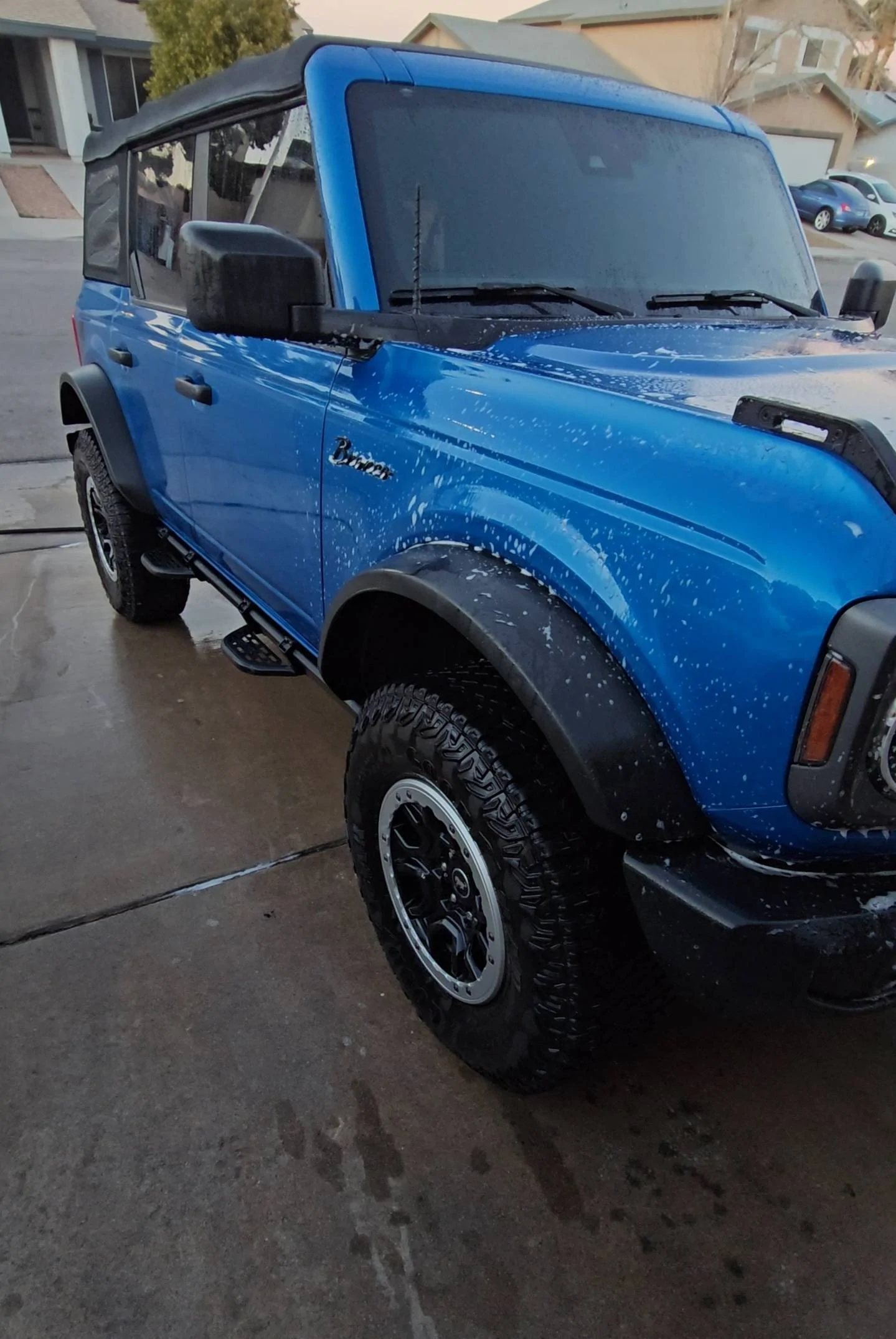 Ford Ranger How Easy is it to Keep Velocity Blue Clean? Screenshot_20240219_221314_Gallery