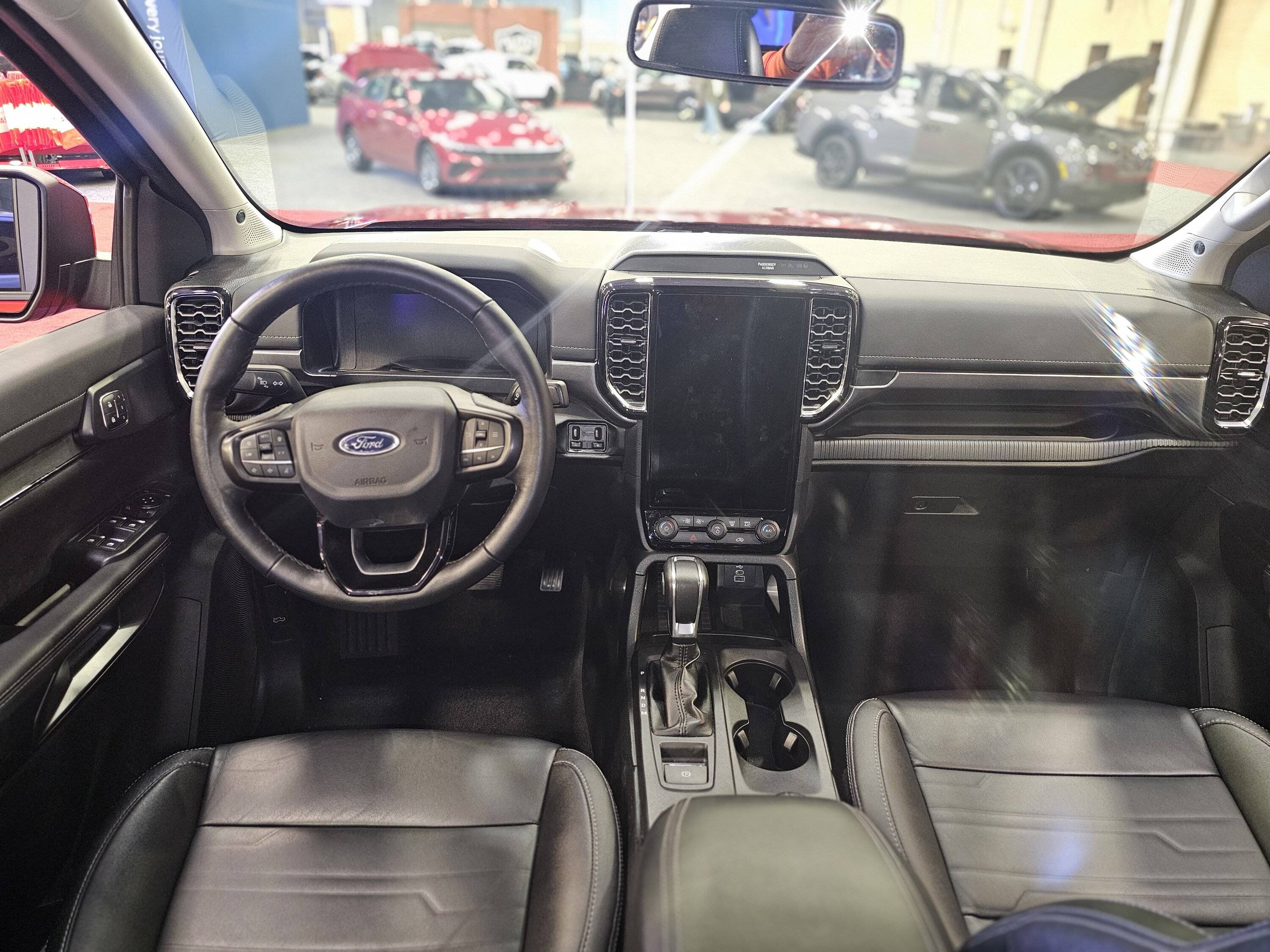Ford Ranger Checked out 2024 Ranger Lariat @ OKC Auto Show 20240301_160909