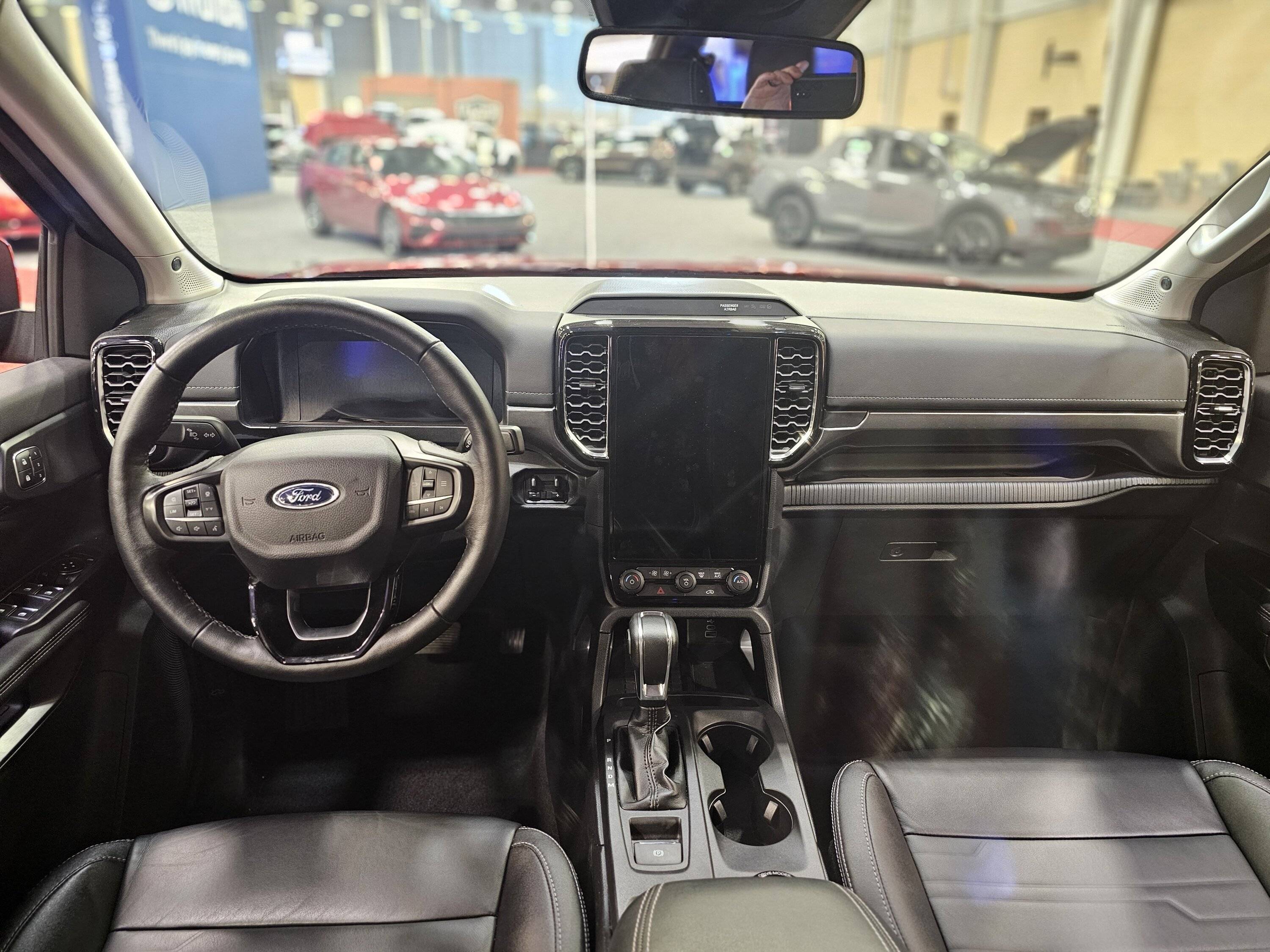 Ford Ranger Checked out 2024 Ranger Lariat @ OKC Auto Show 20240301_160855