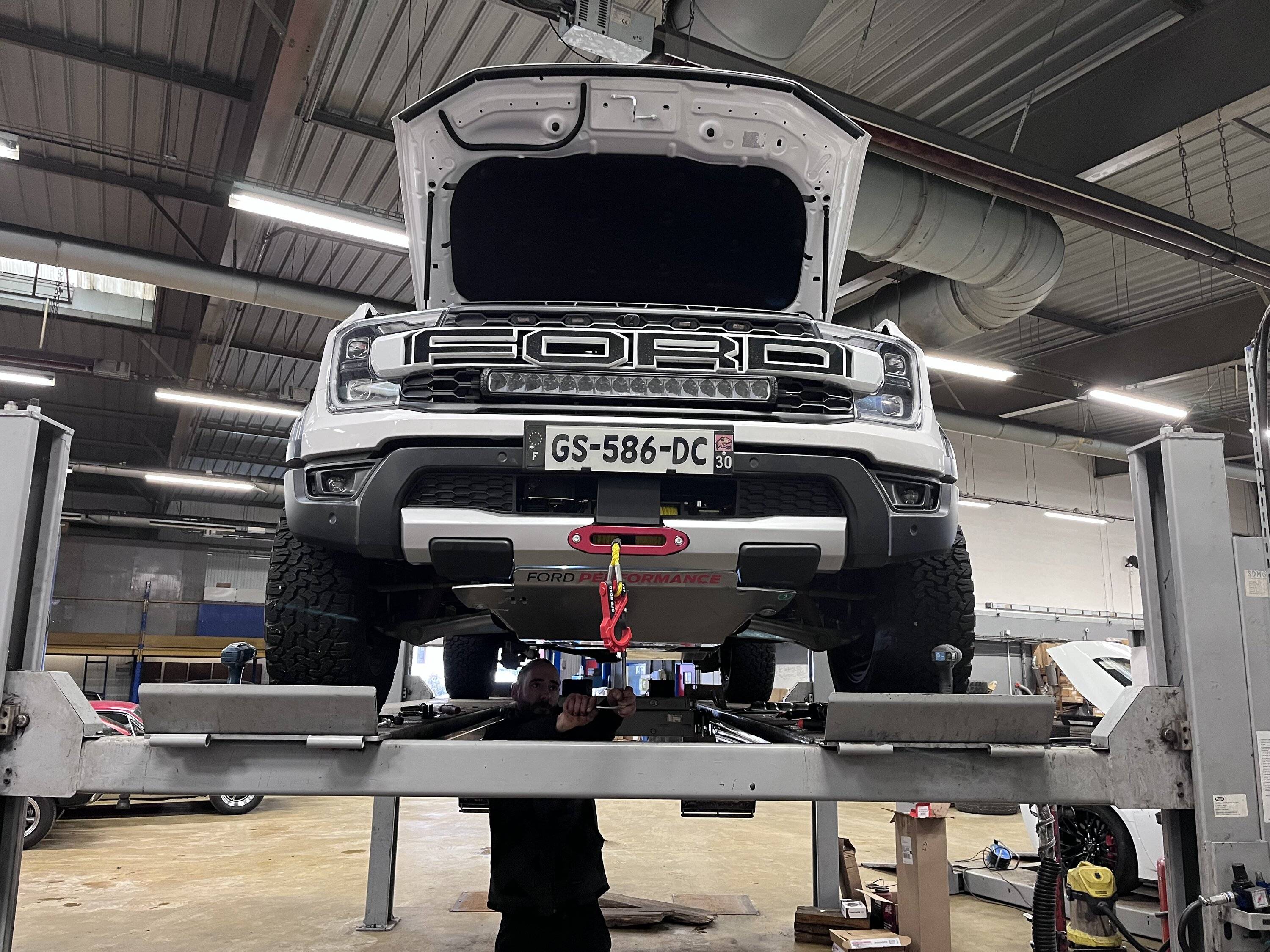 Ford Ranger Installation treuil raptor IMG_3148