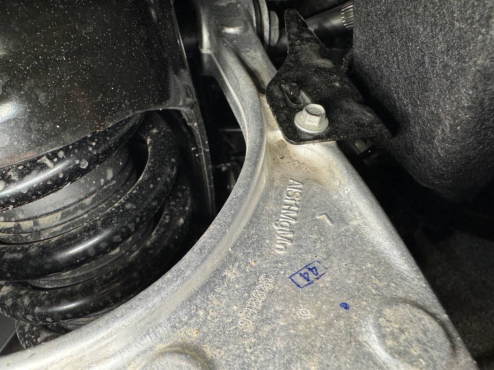 Ford Ranger Can someone post pictures of Ranger Raptor Front suspension IMG_0140