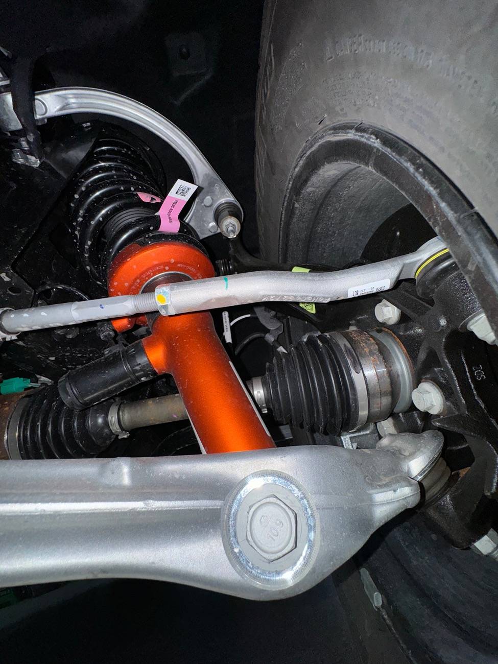 Ford Ranger Can someone post pictures of Ranger Raptor Front suspension IMG_0145